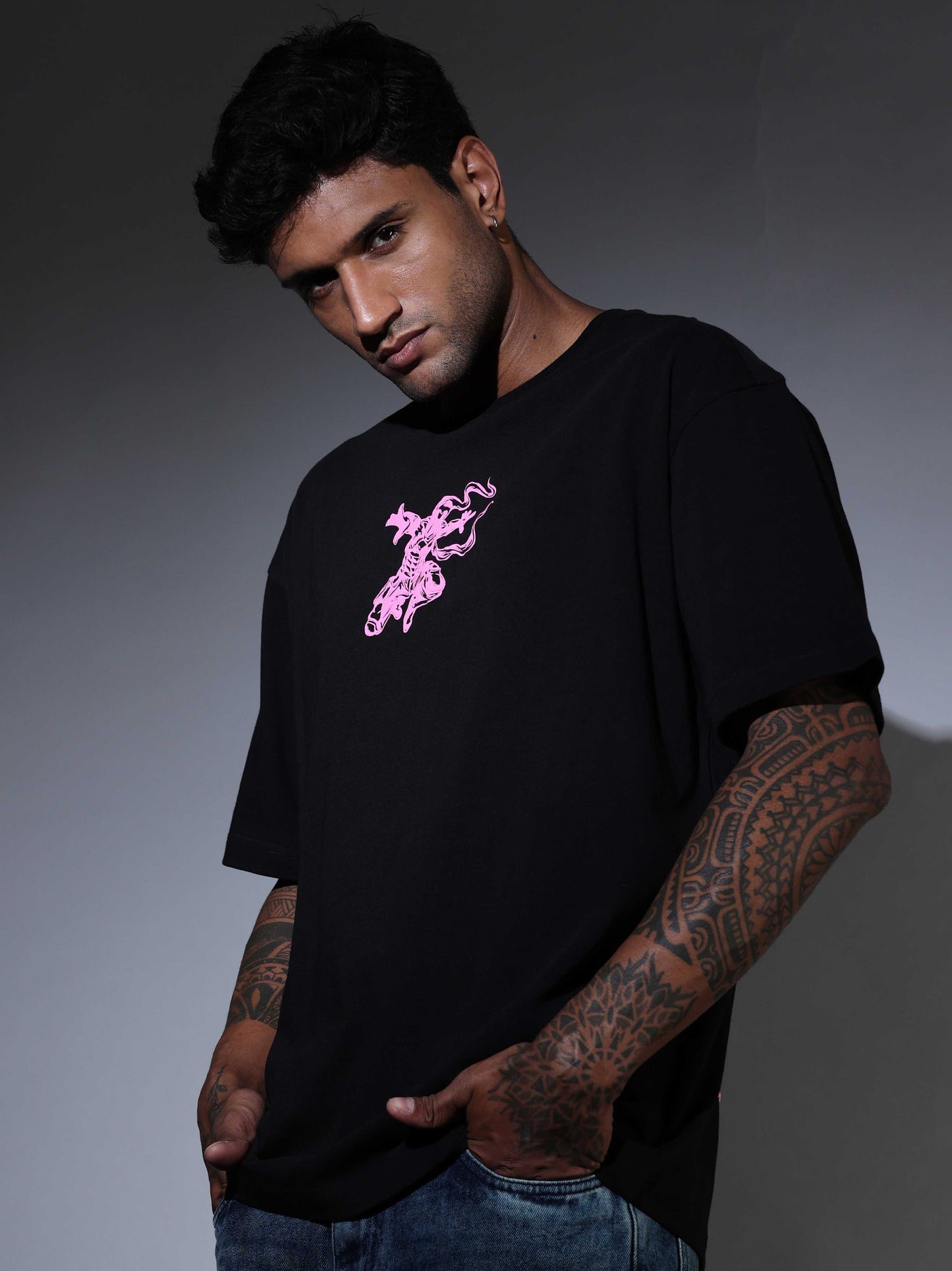 Men's Oversized T-shirt - Black - OSTS-1427